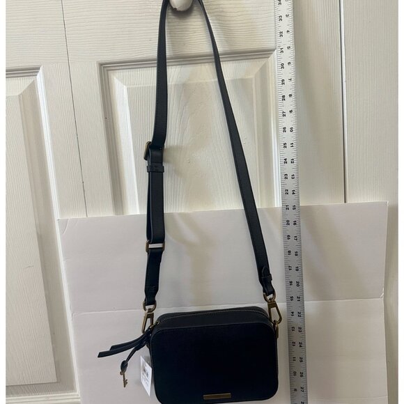 NWT FOSSIL Bryce Small Black Leather Crossbody Bag - Picture 3 of 5